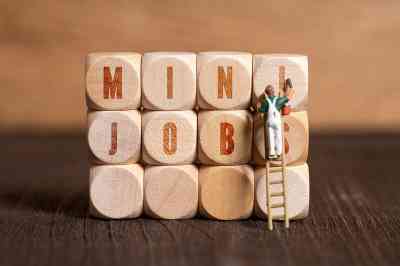 Holzwürfel mit Aufschrift Miniob - © fotogestoeber - stock.adobe.com